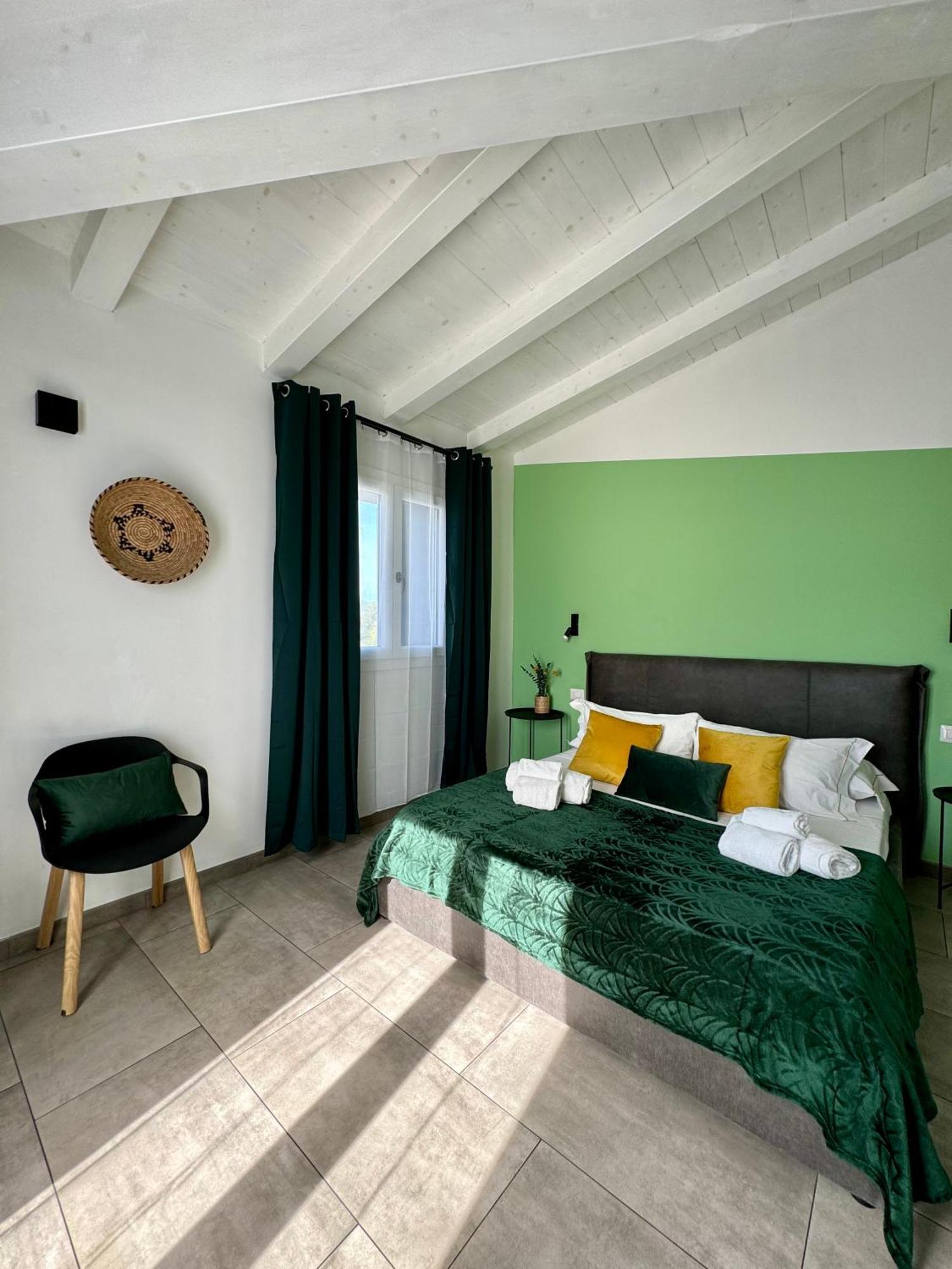 Citroom - Green City Rooms Olbia Exterior photo