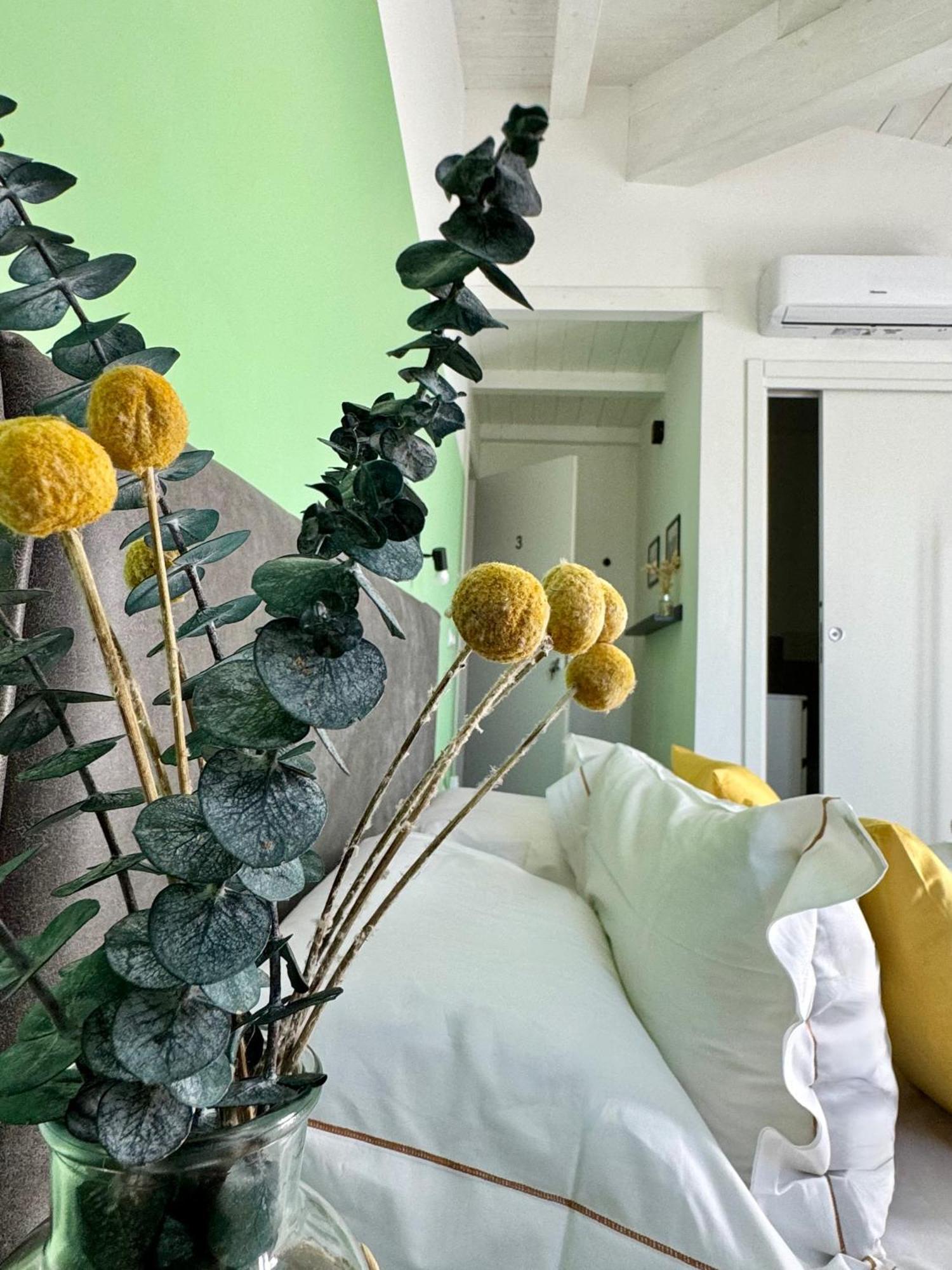 Citroom - Green City Rooms Olbia Exterior photo