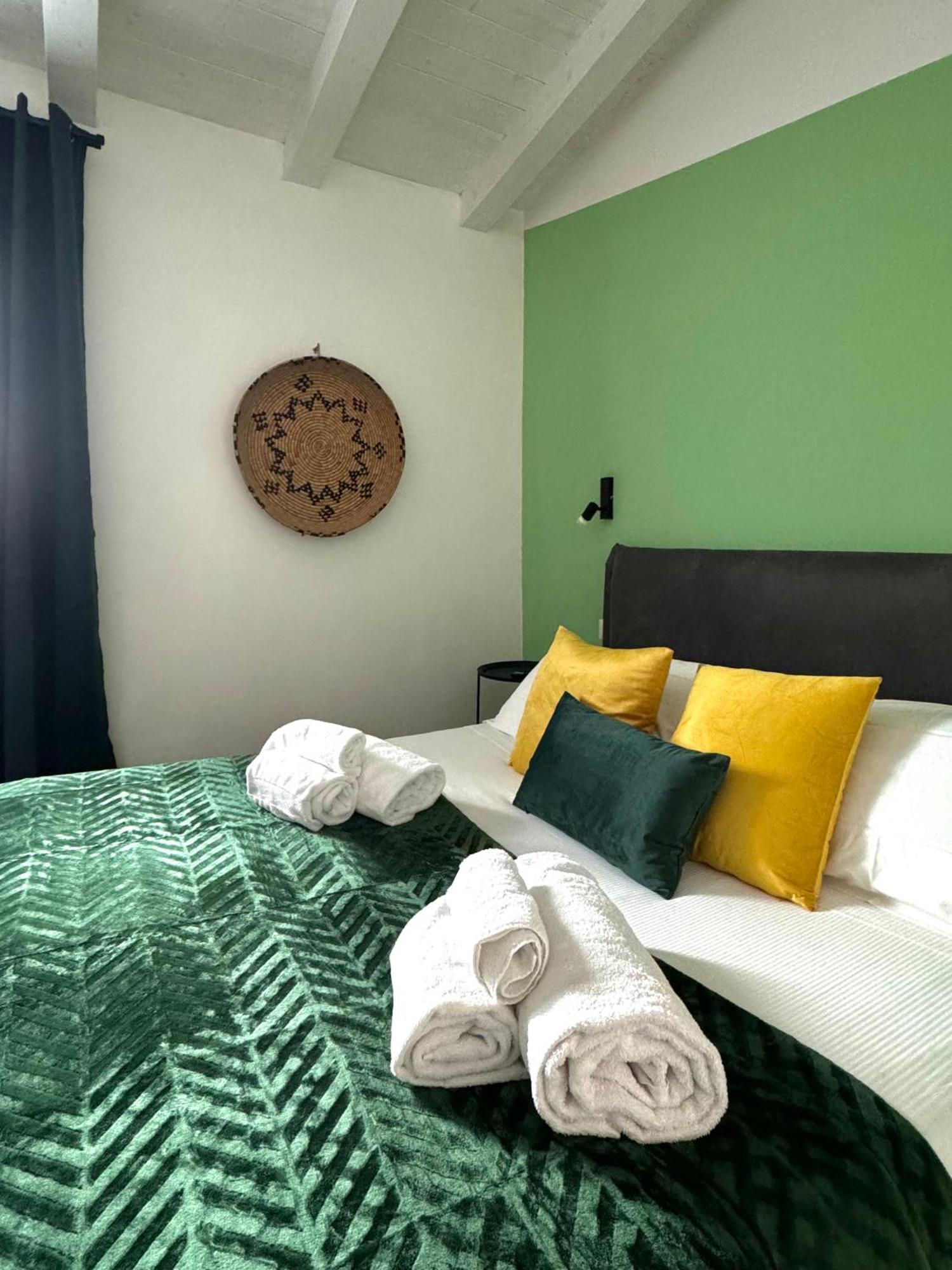 Citroom - Green City Rooms Olbia Exterior photo