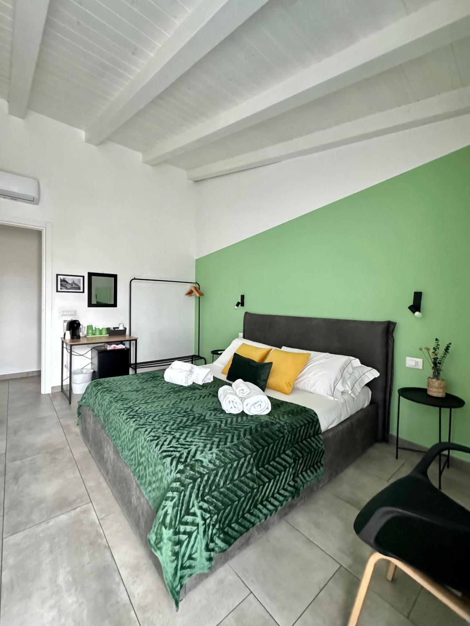 Citroom - Green City Rooms Olbia Exterior photo