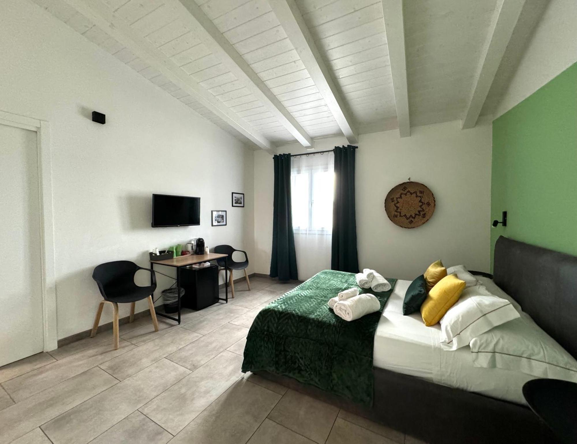 Citroom - Green City Rooms Olbia Exterior photo