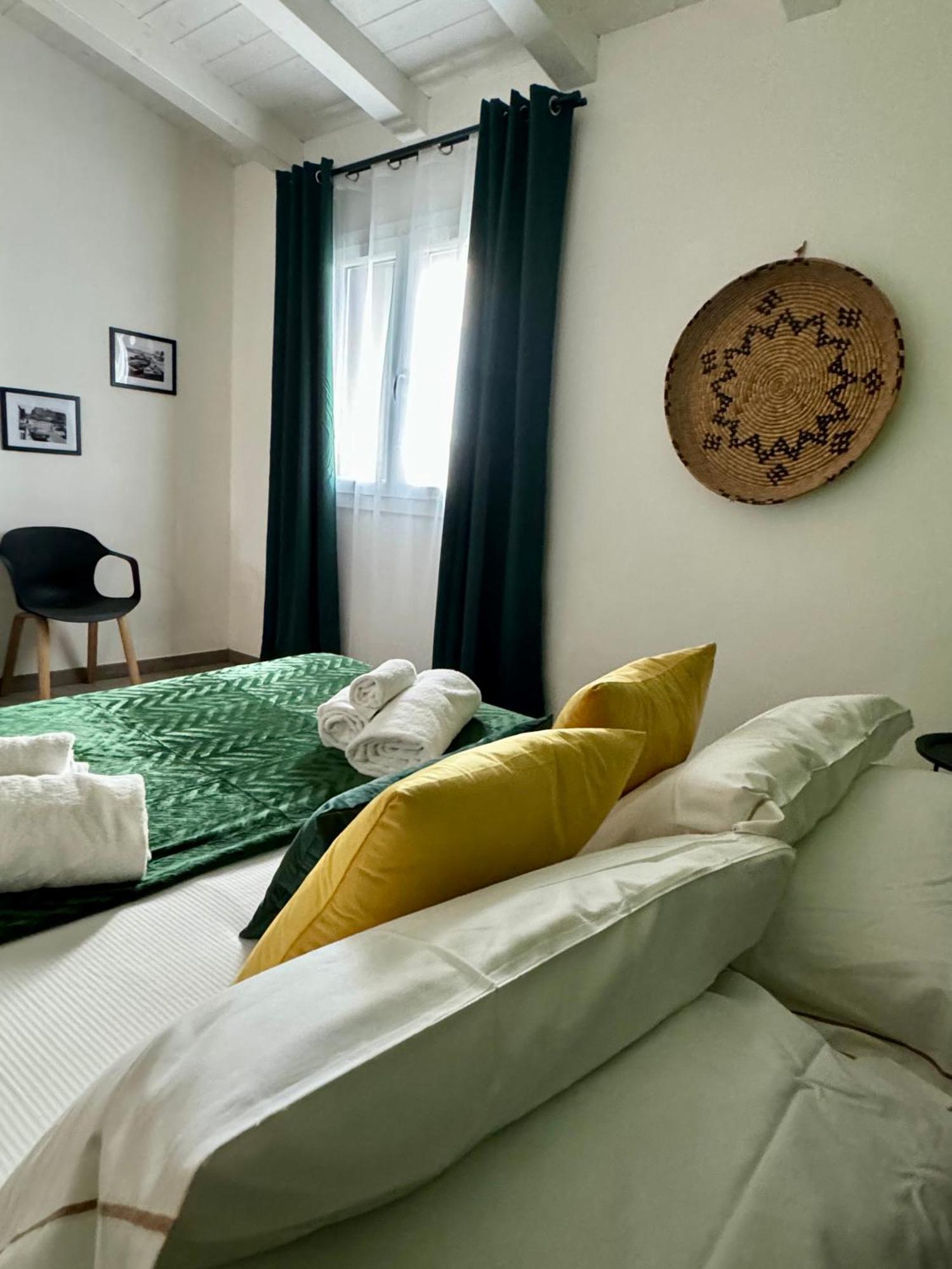 Citroom - Green City Rooms Olbia Exterior photo