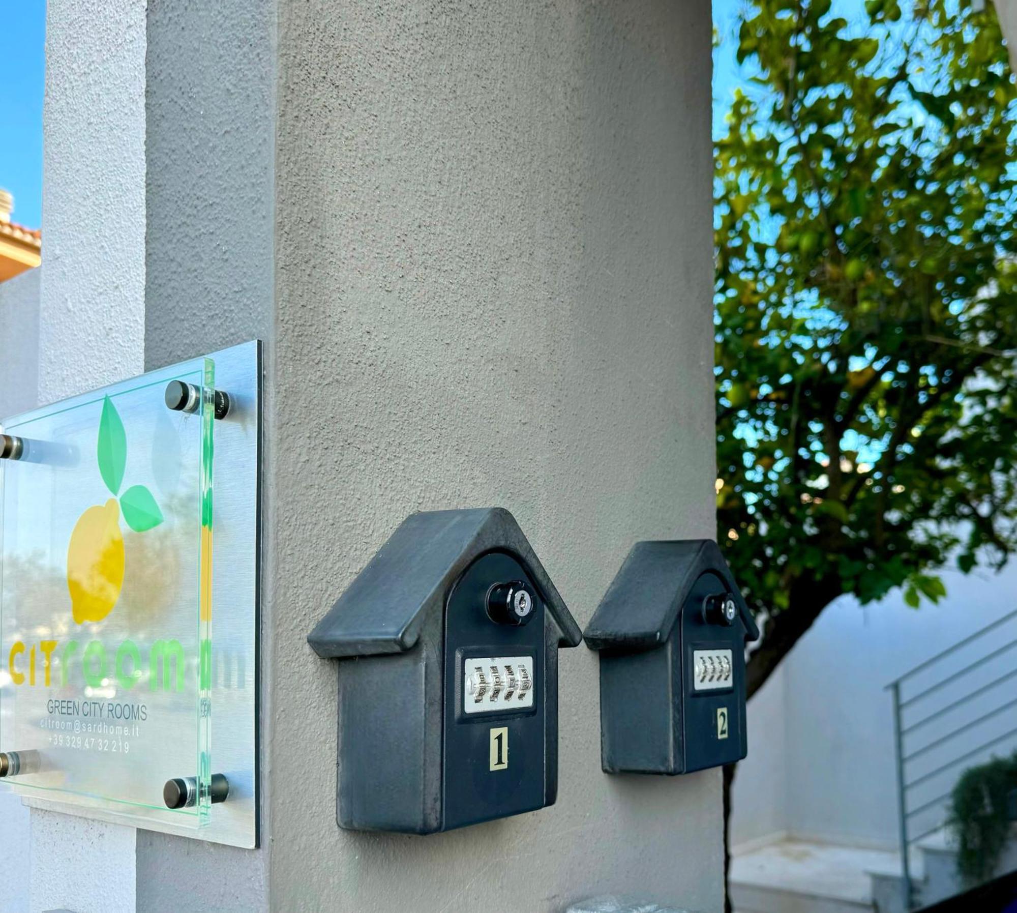 Citroom - Green City Rooms Olbia Exterior photo